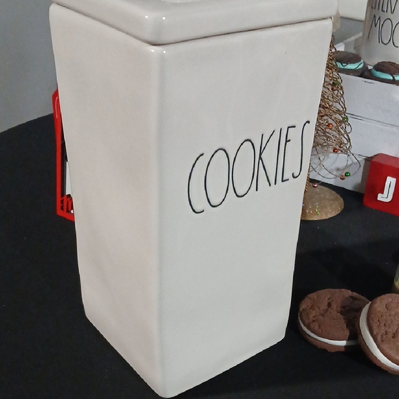 Rae Dunn Large Square "COOKIES" Canister VHTF - Picture 6 of 8